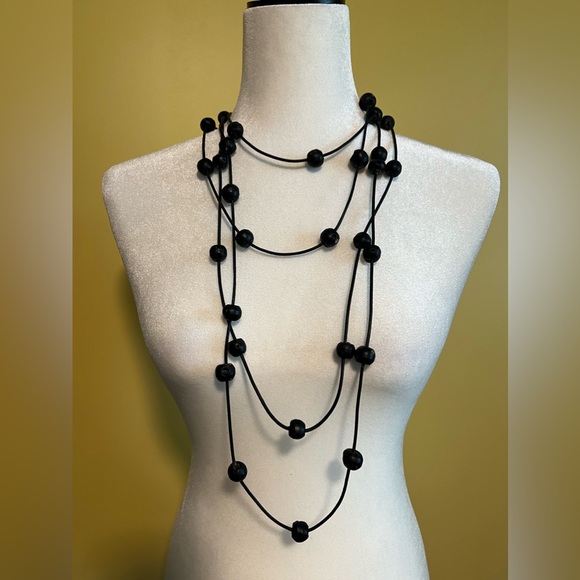 Necklace-one-of-a-kind, leather and lava beads - Picture 8 of 8